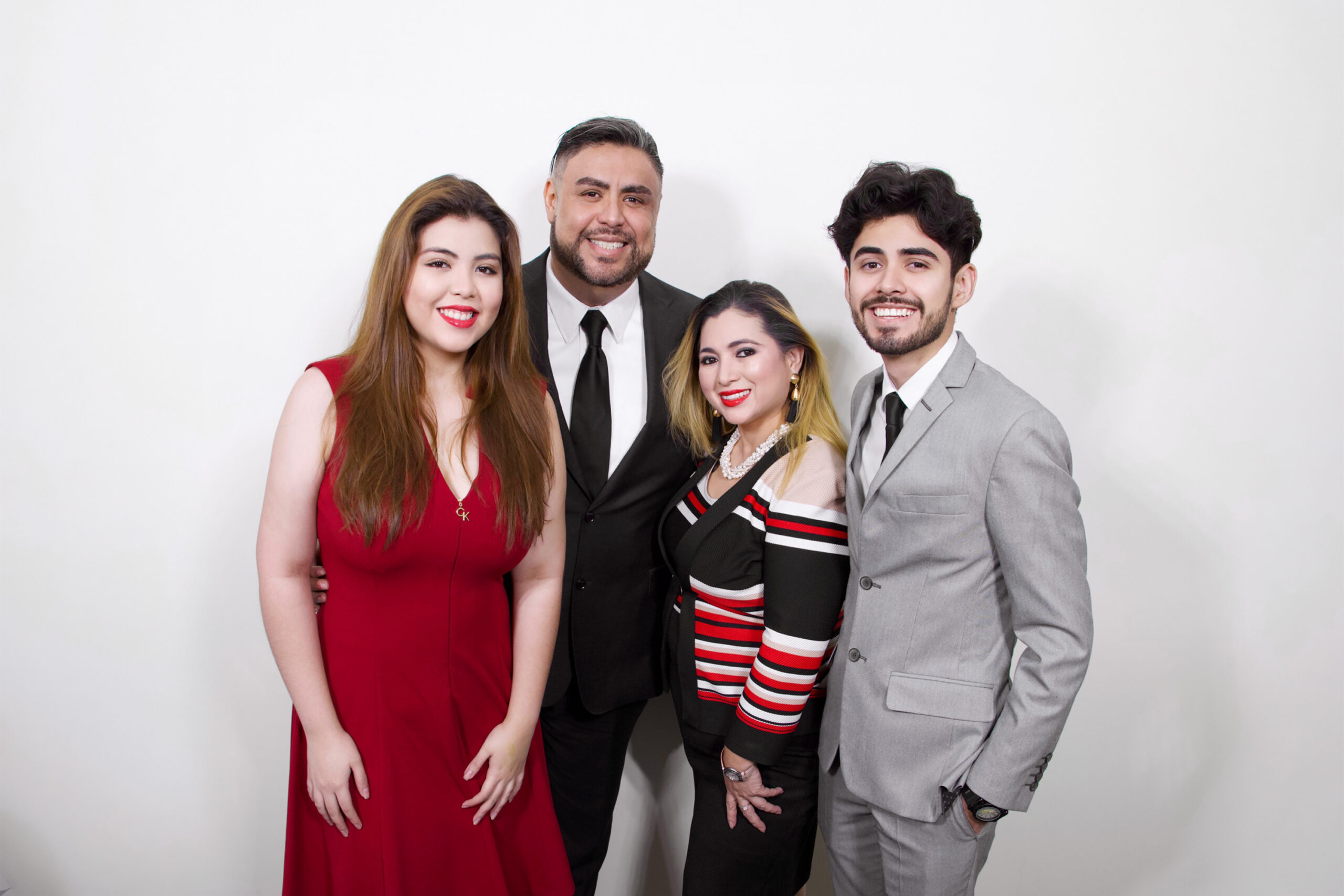 Familia Pastoral - Iglesia Compaz